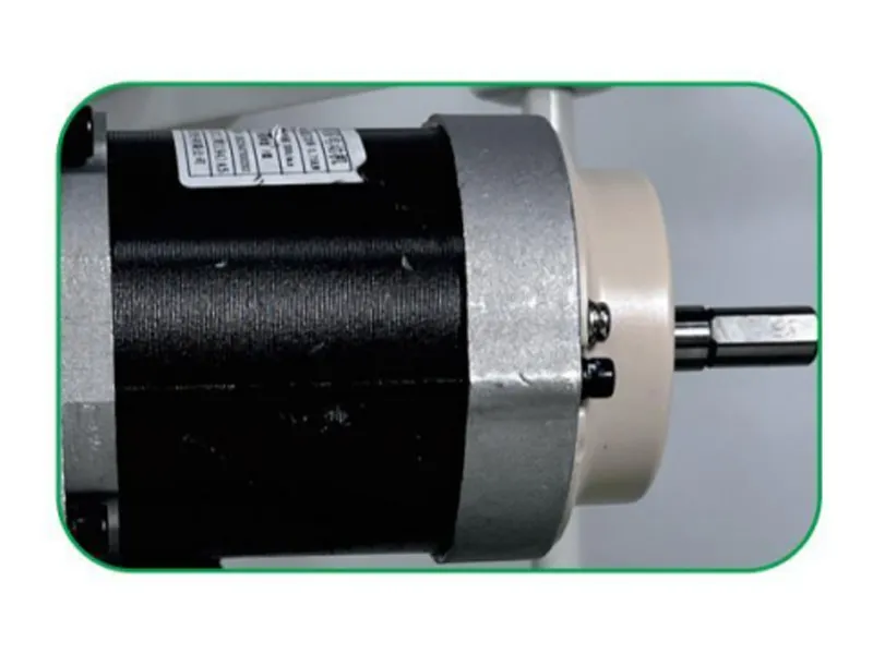 Плоскошовная машина с верхней и нижней комбинированной подачей Doso DS-0303R.8